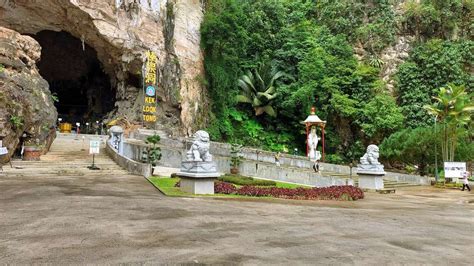  Kek Lok Tong, Una Grotta Maestosa Per Contemplare la Natura e la Spiritualità!