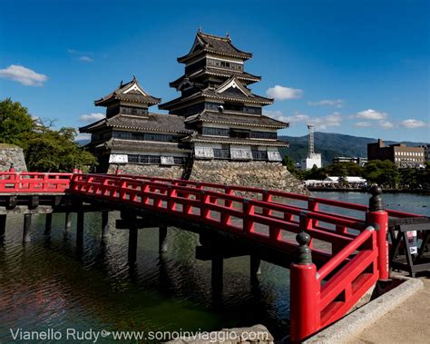  Il Castello di Matsumoto: Un viaggio nel tempo tra samurai e paesaggi fiabeschi!