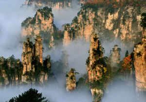 Il Parco Forestale di Yichun: Un gioiello verde tra storia e natura!